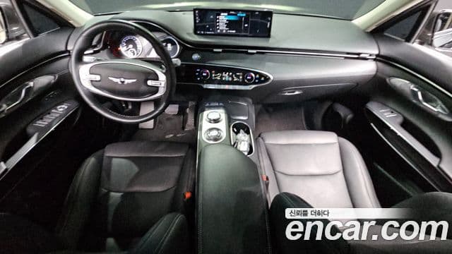 Genesis GV70 2021 — ფოტო 9/20