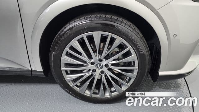 Lexus RX350h 2023 — Photo 15/20