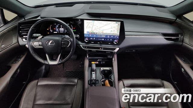 Lexus RX350h 2023 — Photo 1/20