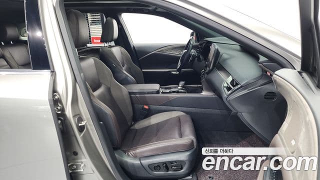 Lexus RX350h 2023 — Photo 6/20