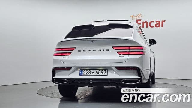 Genesis GV80 Coupe 2024 — ფოტო 13/20