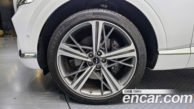 Genesis GV80 Coupe 2024 — ფოტო 10/20