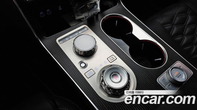 Genesis GV80 Coupe 2024 — ფოტო 18/20