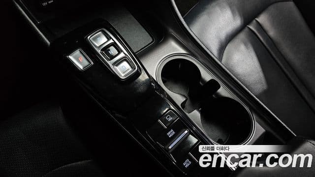 Hyundai Sonata Hybrid 2022 — Şəkil 7/20