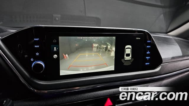 Hyundai Sonata Hybrid 2022 — Şəkil 18/20