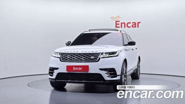 Land Rover Range Rover Velar 2022 — Фото 3/20