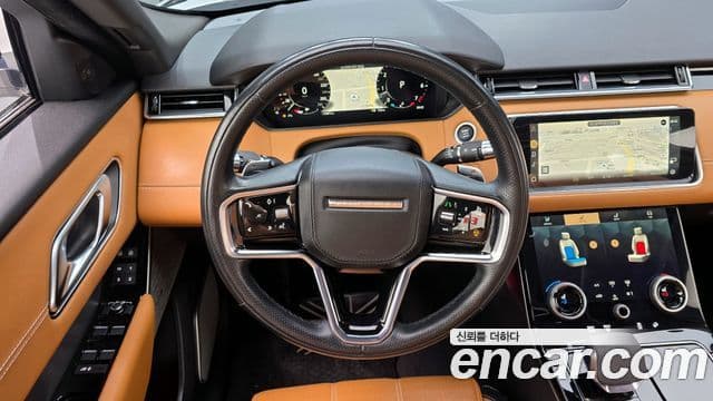 Land Rover Range Rover Velar 2022 — Фото 14/20