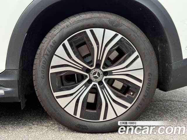 Mercedes-Benz EQE SUV 2024 — ფოტო 3/17