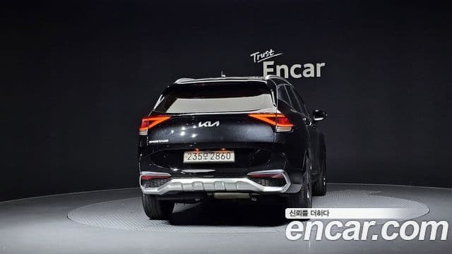 Kia Sportage 2021 — ფოტო 4/20