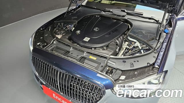Mercedes-Benz S-Class 2022 — ფოტო 6/20