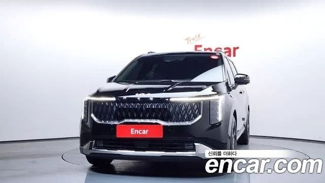 Kia Carnival 2025 — Фото 2/20