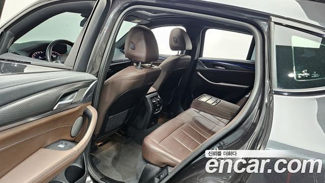 BMW X4 2023 — ფოტო 10/20