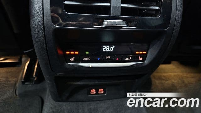 BMW X4 2023 — ფოტო 16/20