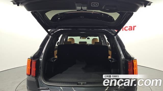 Kia Sorento 2022 — ფოტო 20/20
