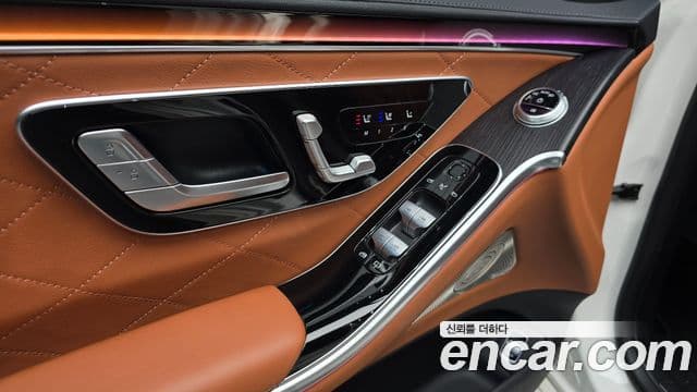 Mercedes-Benz S-Class 2022 — Photo 4/20