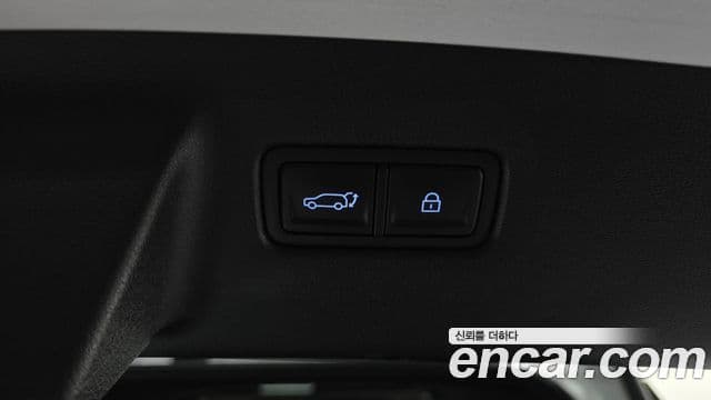Hyundai Santa Fe 2023 — Фото 20/20