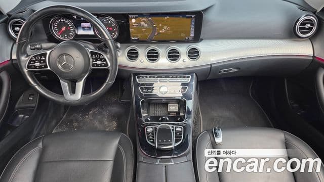 Mercedes-Benz E-Class 2019 — Şəkil 12/20