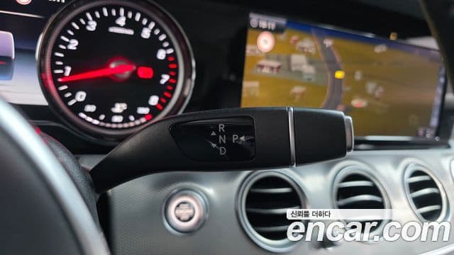 Mercedes-Benz E-Class 2019 — Şəkil 4/20