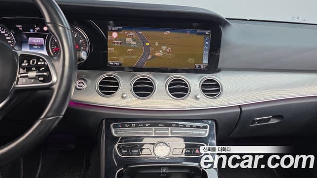 Mercedes-Benz E-Class 2019 — Şəkil 10/20