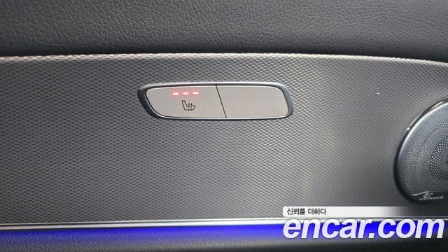 Mercedes-Benz E-Class 2019 — Şəkil 19/20