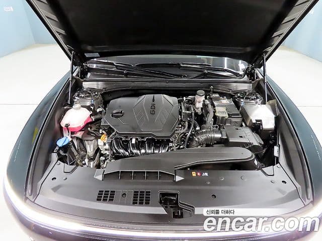 Hyundai Grandeur 2023 — ფოტო 5/20