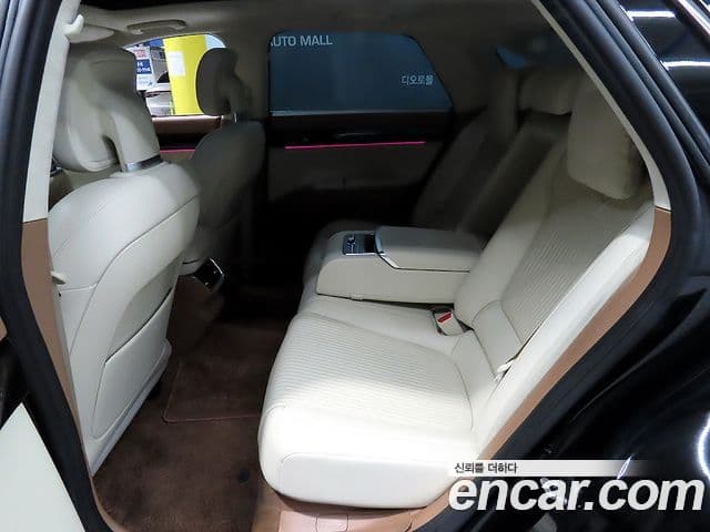 Hyundai Grandeur 2023 — ფოტო 12/20