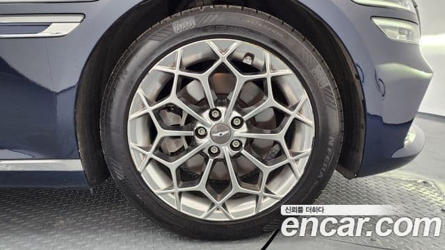 Genesis Electrified G80 2021 — Şəkil 5/20