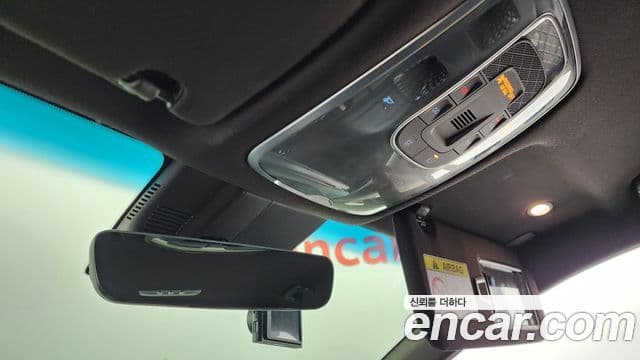 Genesis Electrified G80 2021 — фото 18 из 20