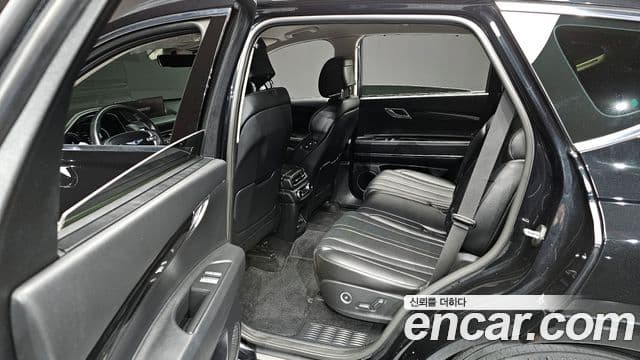 Genesis GV80 2021 — Photo 13/20