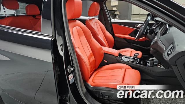 BMW 1 Series 2021 — ფოტო 10/20