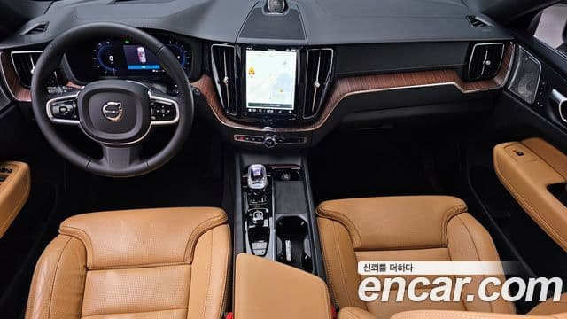 Volvo XC60 2024 — ფოტო 7/20
