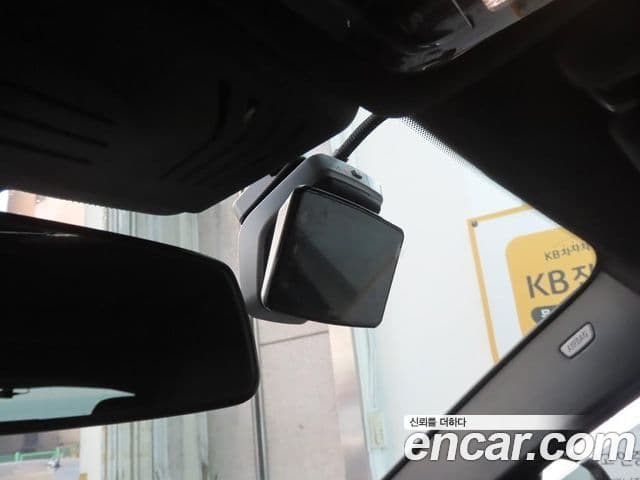 BMW X4 2022 — Photo 9/20