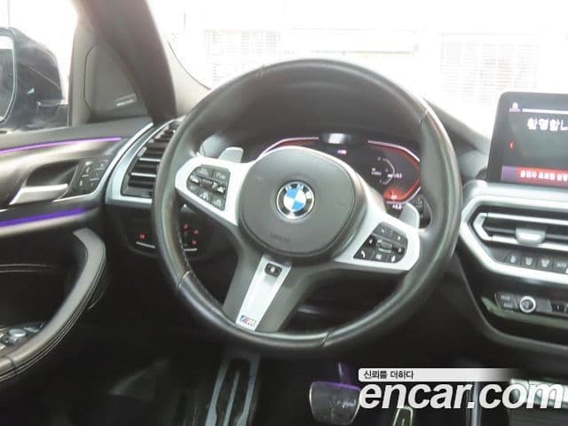 BMW X4 2022 — Photo 12/20
