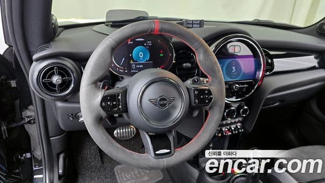 Mini Cooper S 2022 — Фото 13/20