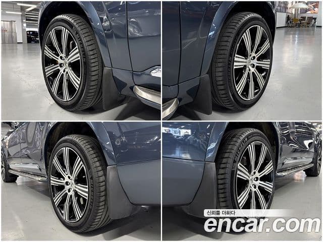 Volvo XC90 2022 — Photo 8/20