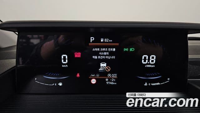Hyundai Staria 2022 — ფოტო 8/20