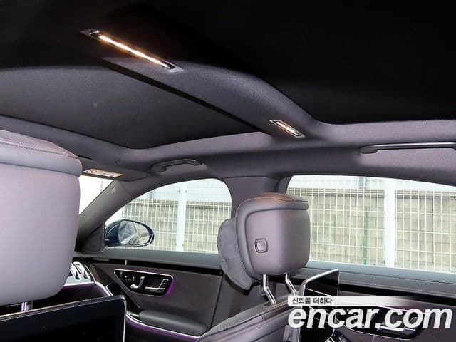 Mercedes-Benz S-Class 2025 — ფოტო 16/20