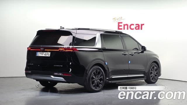 Kia Carnival 2021 — Photo 10/20