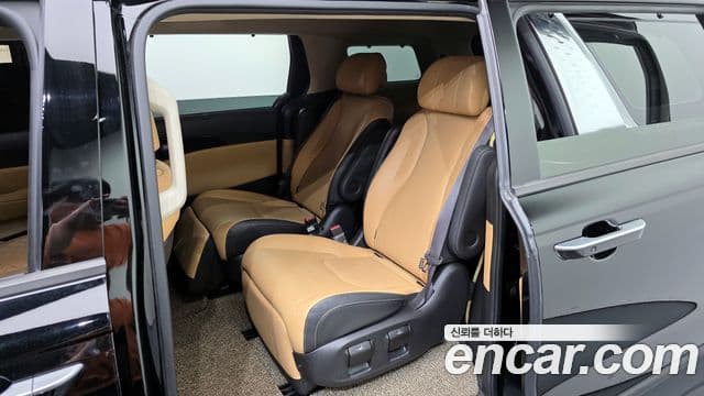 Kia Carnival 2021 — Photo 20/20