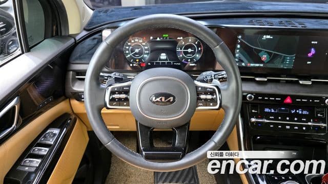 Kia Carnival 2021 — Photo 3/20
