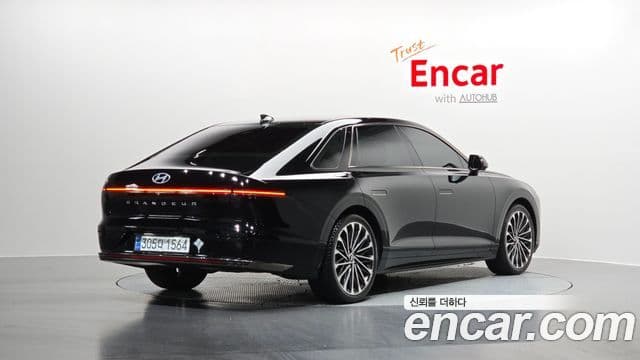 Hyundai Grandeur 2023 — фото 2 из 20