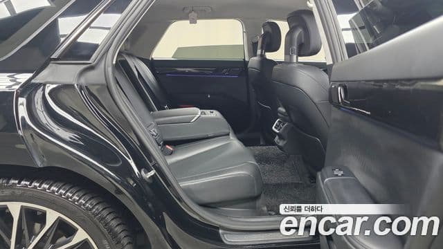 Hyundai Grandeur 2023 — фото 12 из 20