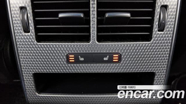 Land Rover Range Rover Sport 2018 — ფოტო 18/20