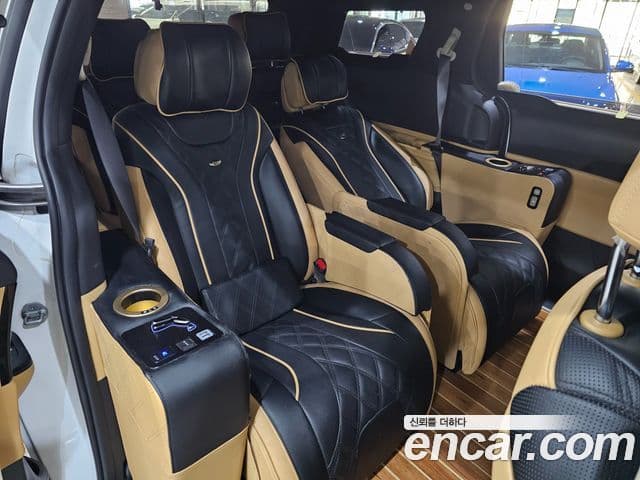 Kia Carnival 2021 — Фото 13/20