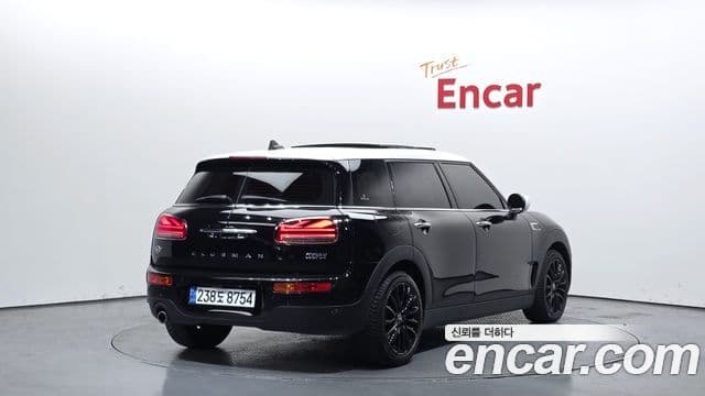 Mini Cooper Clubman 2020 — ფოტო 2/20
