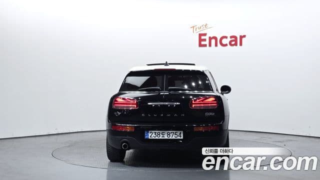 Mini Cooper Clubman 2020 — фото 4 из 20