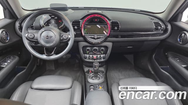 Mini Cooper Clubman 2020 — фото 7 из 20