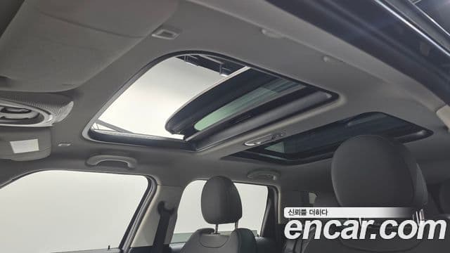 Mini Cooper Clubman 2020 — ფოტო 19/20