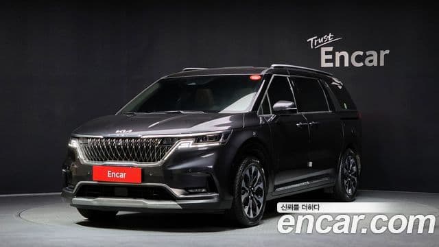 Kia Carnival 2022 — Фото 1/20