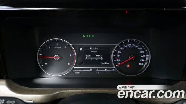 Kia Sorento 2021 — ფოტო 8/20